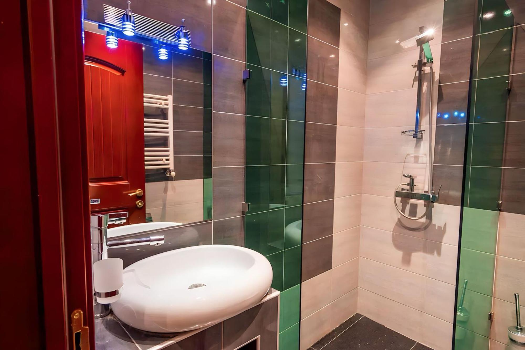 Cabernet Corner Apartment Tbilisi Luaran gambar