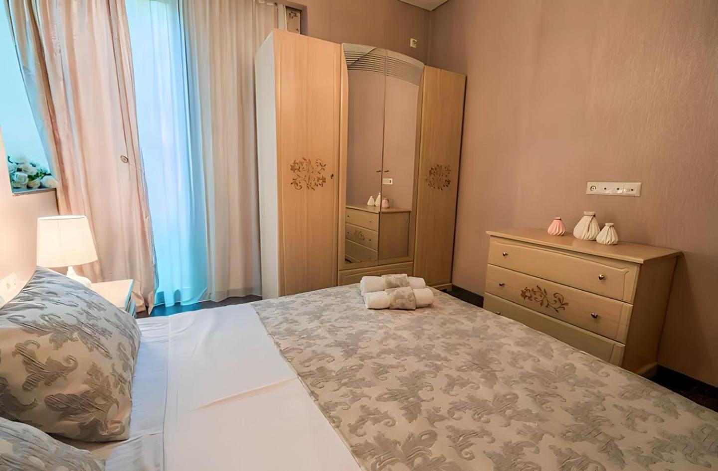 Cabernet Corner Apartment Tbilisi Luaran gambar