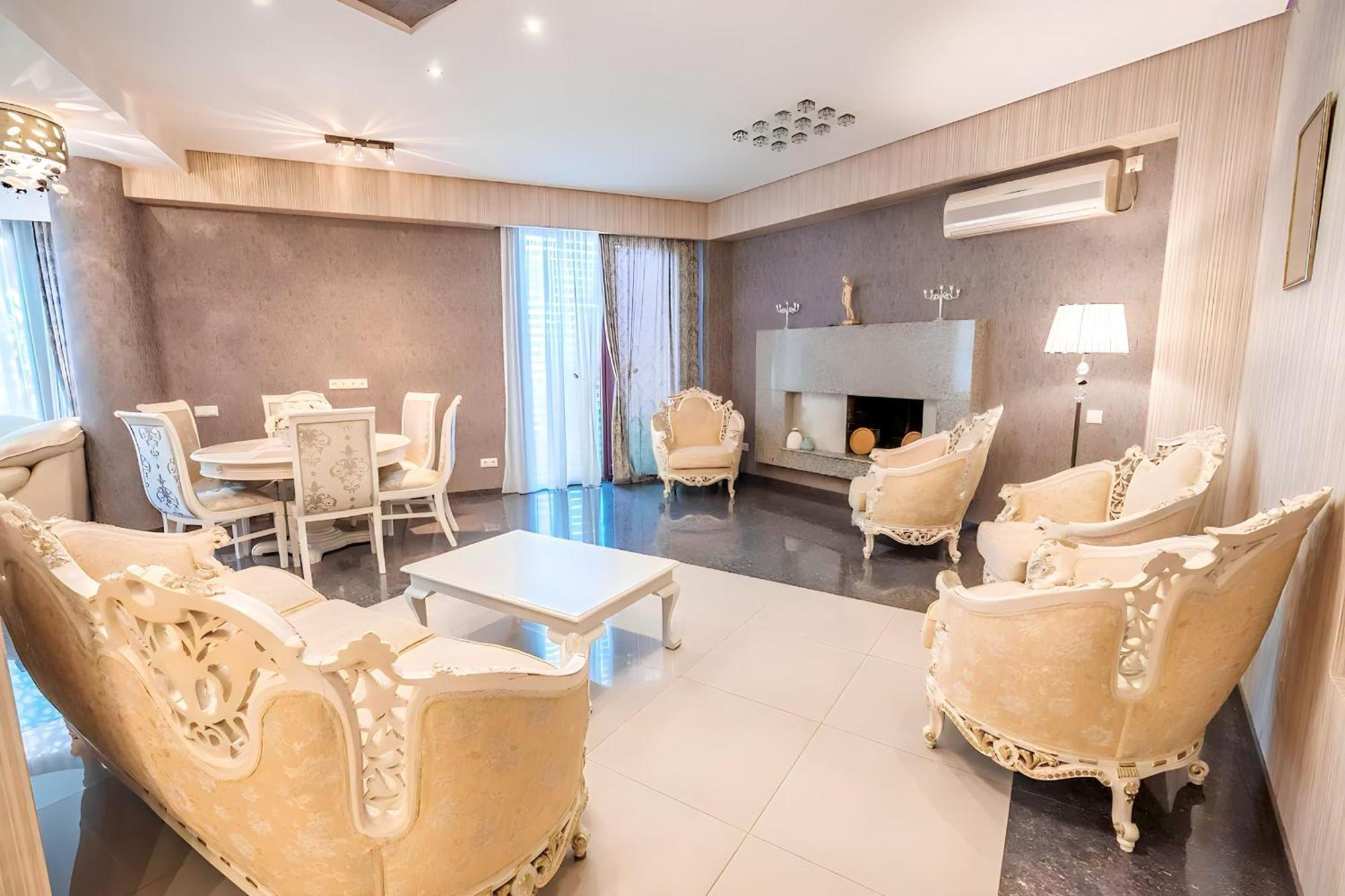 Cabernet Corner Apartment Tbilisi Luaran gambar